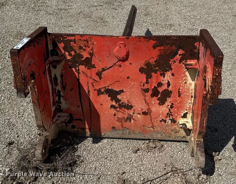 image for item DZ4047 Wheel loader bale spear