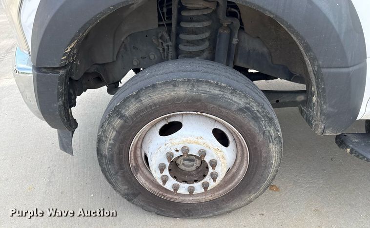 image for item DZ4066 2017 Ford F450 Super Duty Ext. Cab utility / service truck