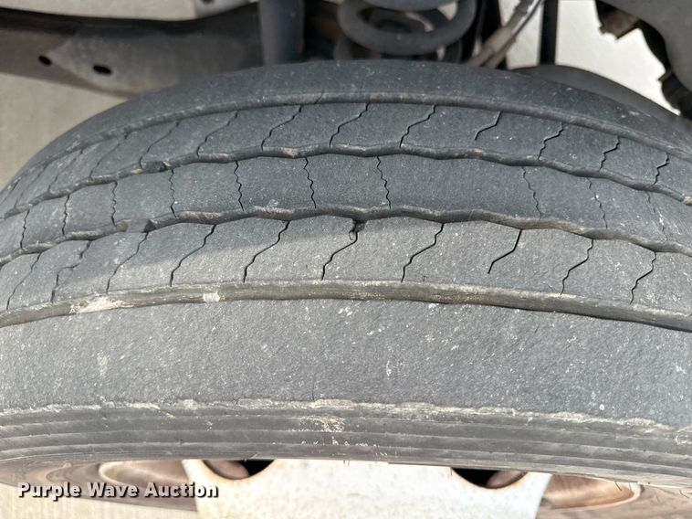 image for item DZ4066 2017 Ford F450 Super Duty Ext. Cab utility / service truck