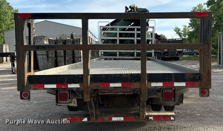 image for item DZ4069 2005 Western Star 4900 crane truck