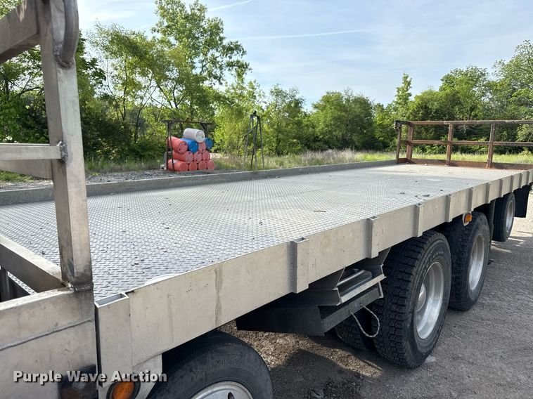 image for item DZ4069 2005 Western Star 4900 crane truck