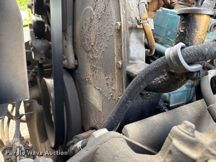 image for item DZ4069 2005 Western Star 4900 crane truck