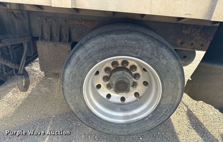 image for item DZ4069 2005 Western Star 4900 crane truck