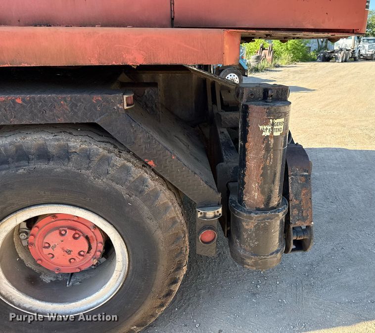 image for item DZ4070 1979 Link Belt HC138 crane