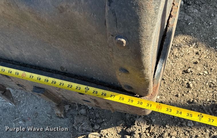 image for item DZ4071 32