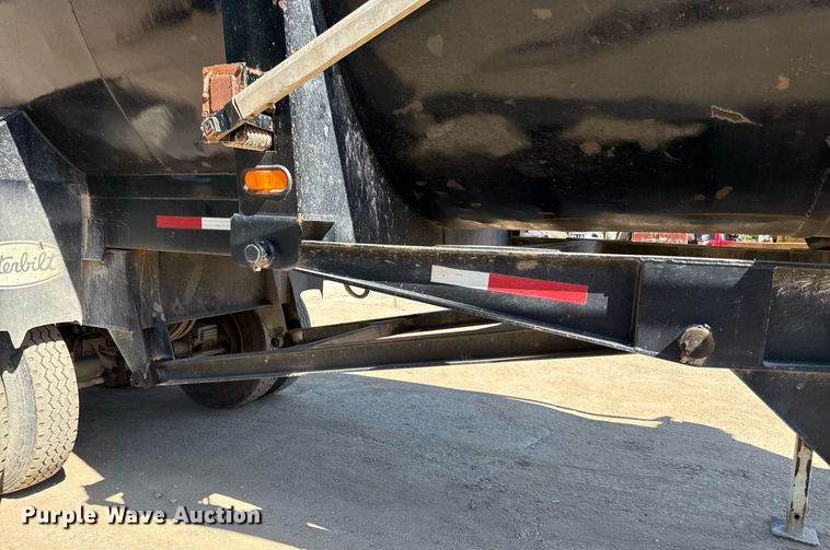 image for item DZ4075 2006 CTS HRD-27 OF end dump trailer