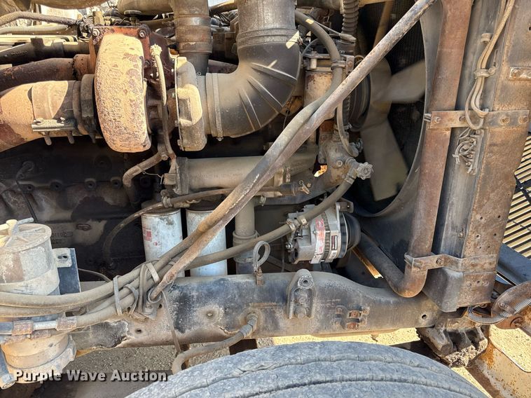 image for item DZ4076 1985 White WCM semi truck