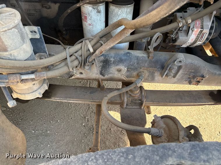 image for item DZ4076 1985 White WCM semi truck