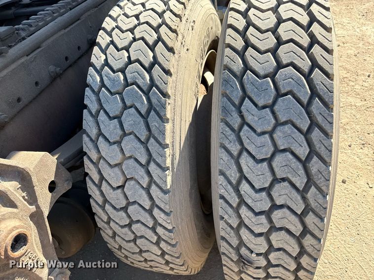 image for item DZ4076 1985 White WCM semi truck