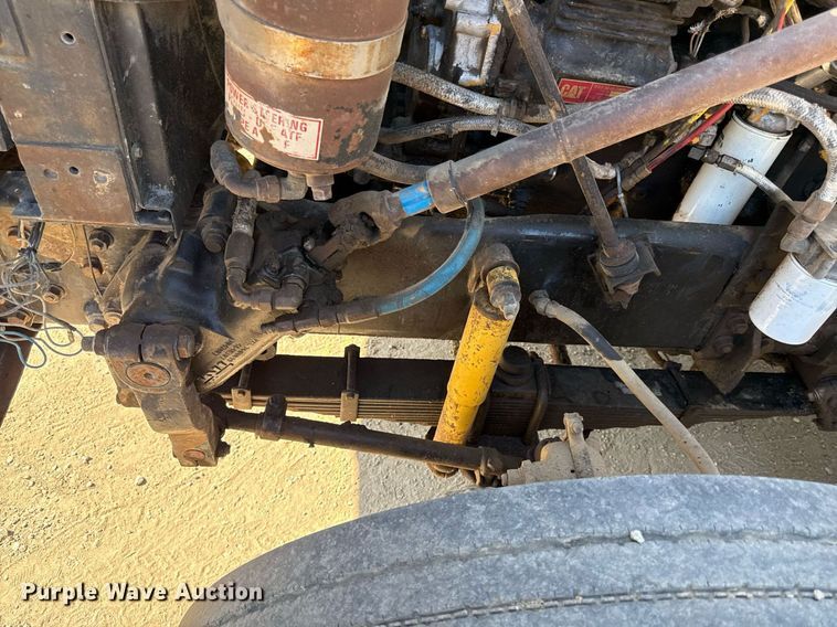 image for item DZ4077 1997 Volvo Autocar semi truck