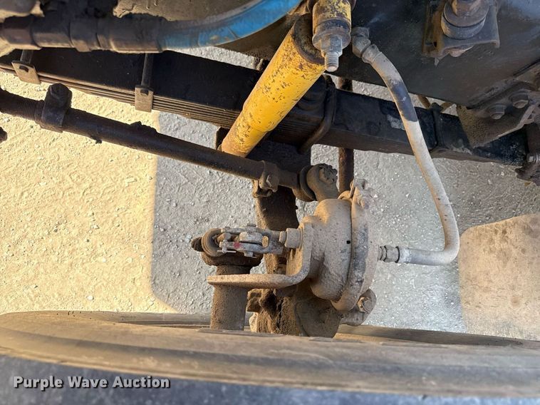 image for item DZ4077 1997 Volvo Autocar semi truck