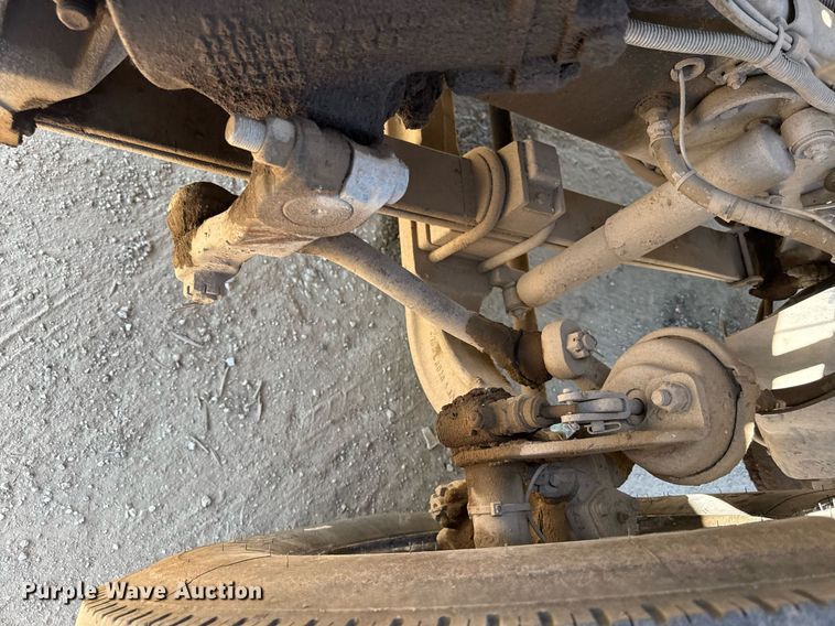 image for item DZ4079 2003 Sterling A9500 semi truck