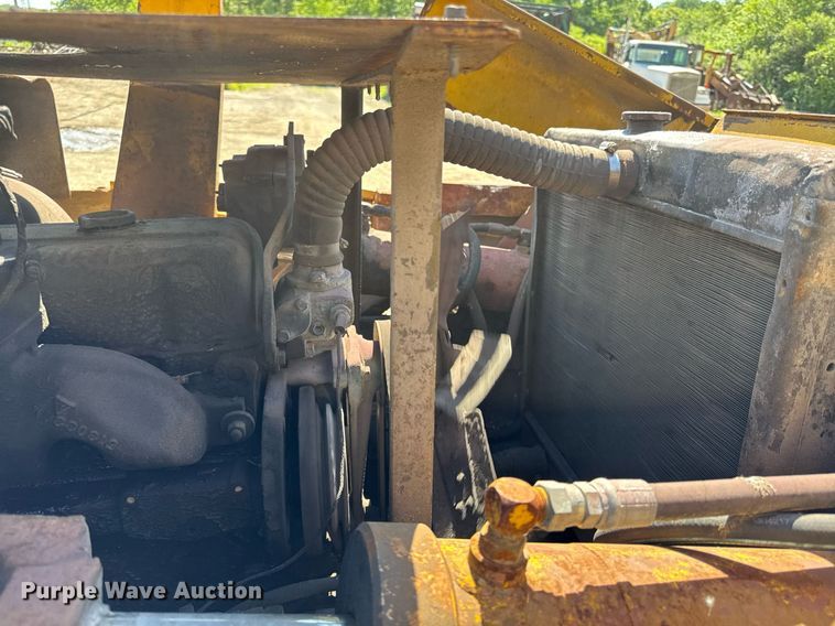 image for item DZ4081 Hyster 200 forklift