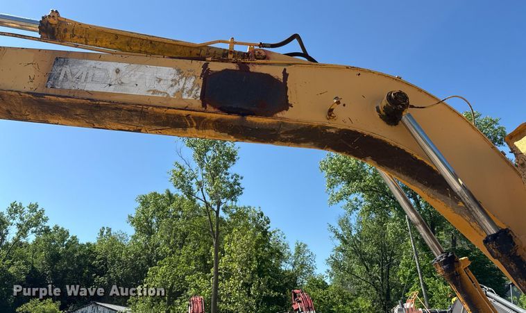 image for item DZ4083 MDI Yutanti MD120 excavator