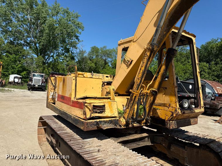 image for item DZ4083 MDI Yutanti MD120 excavator