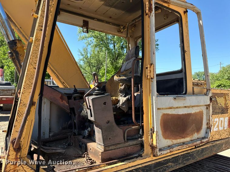 image for item DZ4083 MDI Yutanti MD120 excavator