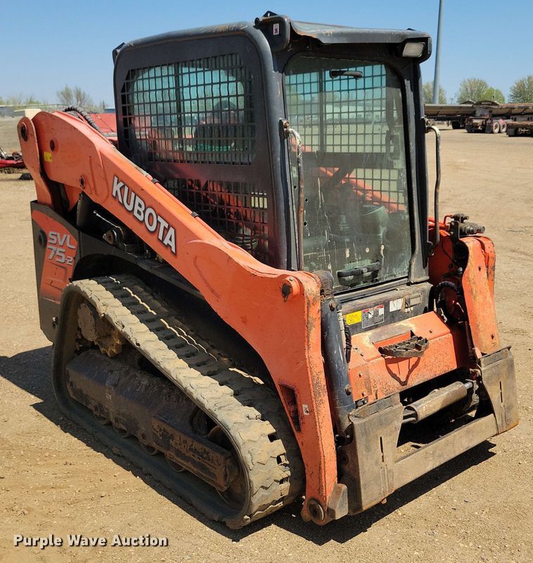 image for item EA2437 2017 Kubota SVL 75-2 tracked skid steer loader