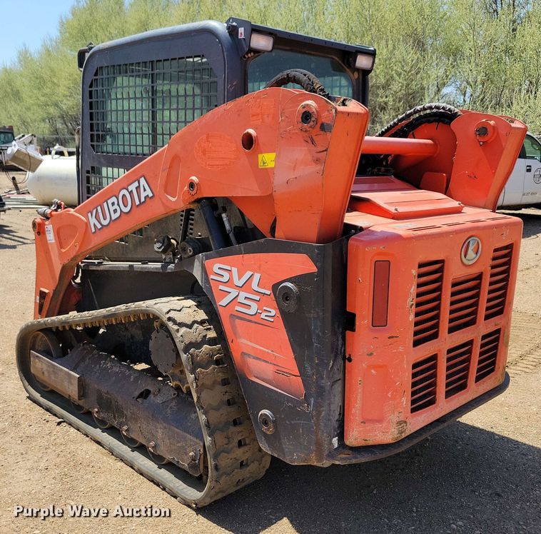 image for item EA2437 2017 Kubota SVL 75-2 tracked skid steer loader