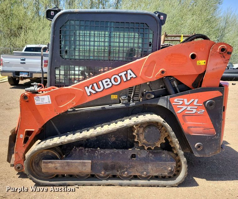 image for item EA2437 2017 Kubota SVL 75-2 tracked skid steer loader