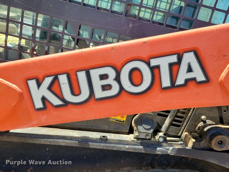 image for item EA2437 2017 Kubota SVL 75-2 tracked skid steer loader