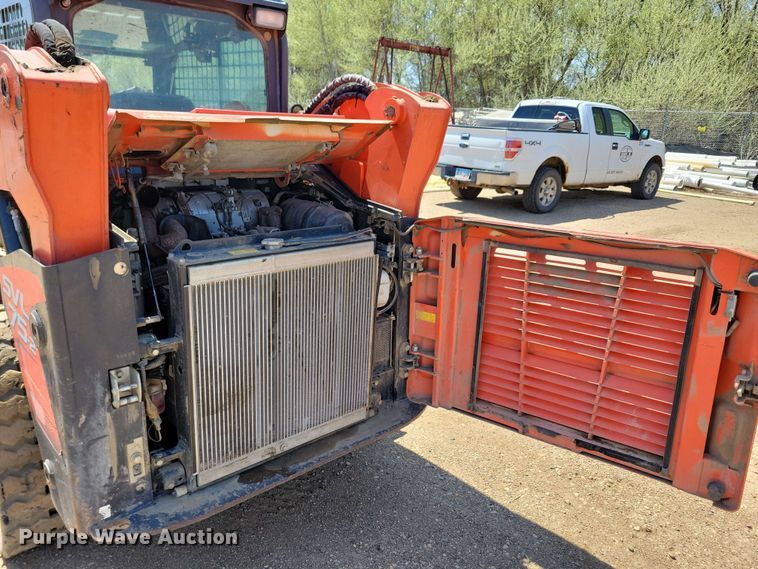 image for item EA2437 2017 Kubota SVL 75-2 tracked skid steer loader