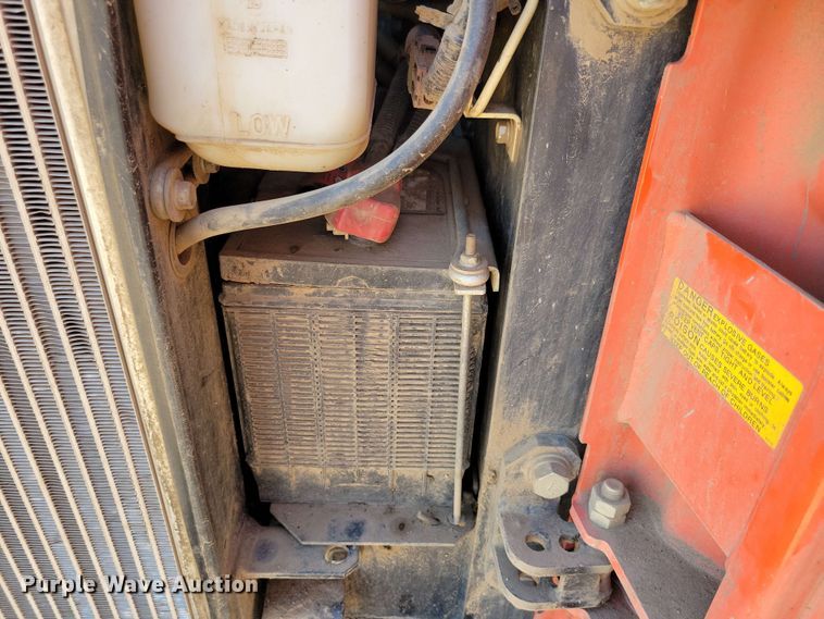 image for item EA2437 2017 Kubota SVL 75-2 tracked skid steer loader