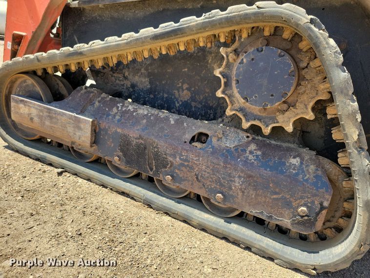 image for item EA2437 2017 Kubota SVL 75-2 tracked skid steer loader