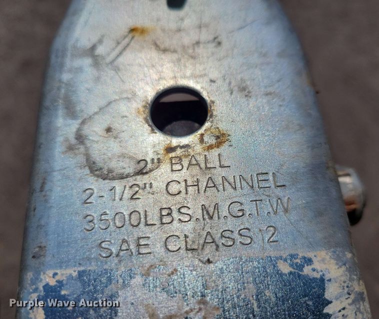 image for item EA2442 Night Hawk LT12 light plant