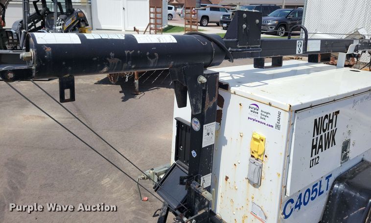 image for item EA2442 Night Hawk LT12 light plant