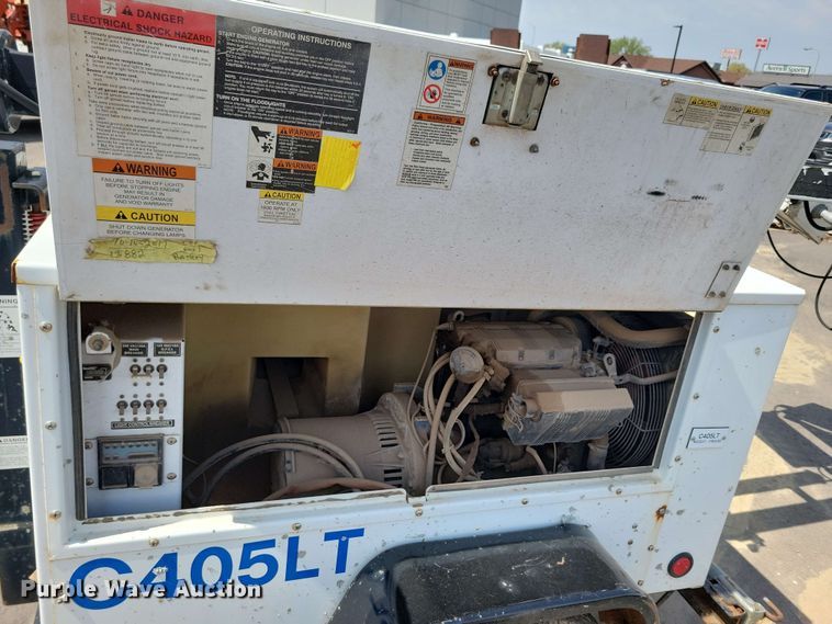 image for item EA2442 Night Hawk LT12 light plant