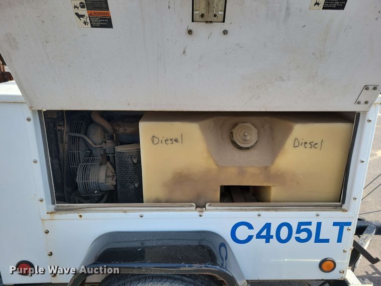 image for item EA2442 Night Hawk LT12 light plant