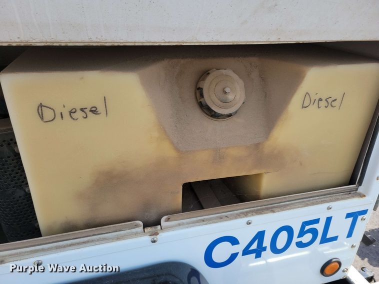 image for item EA2442 Night Hawk LT12 light plant