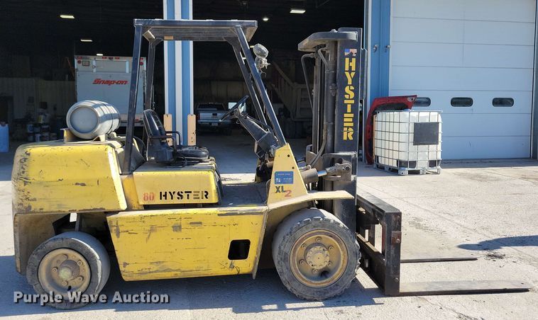 image for item EA2443 Hyster 80 XL2 forklift