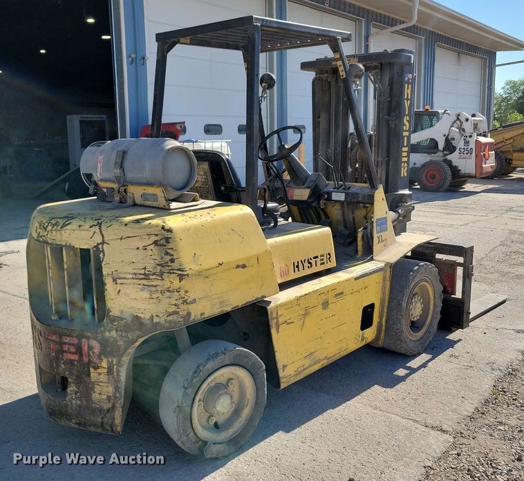image for item EA2443 Hyster 80 XL2 forklift