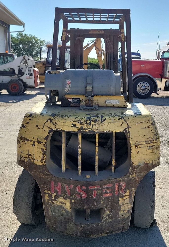 image for item EA2443 Hyster 80 XL2 forklift