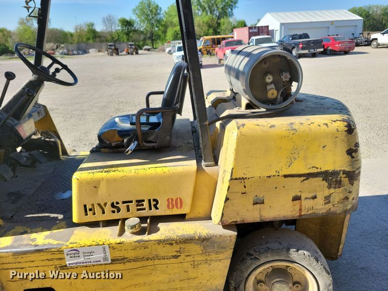 image for item EA2443 Hyster 80 XL2 forklift