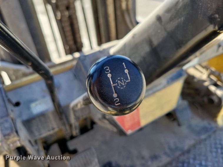 image for item EA2443 Hyster 80 XL2 forklift