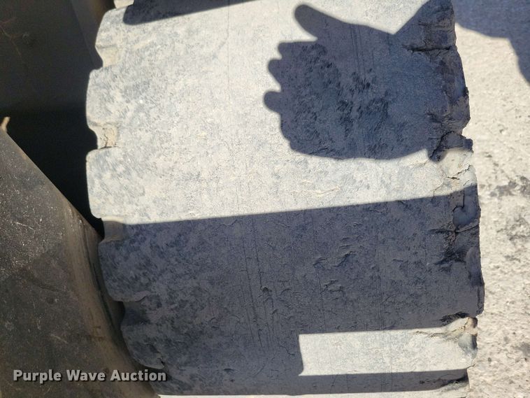 image for item EA2443 Hyster 80 XL2 forklift