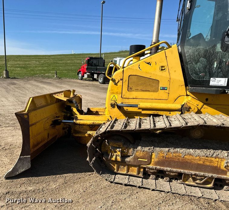 image for item EB2495 2008 Komatsu  D51PX-22 dozer