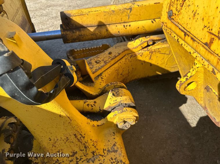 image for item EB2495 2008 Komatsu  D51PX-22 dozer
