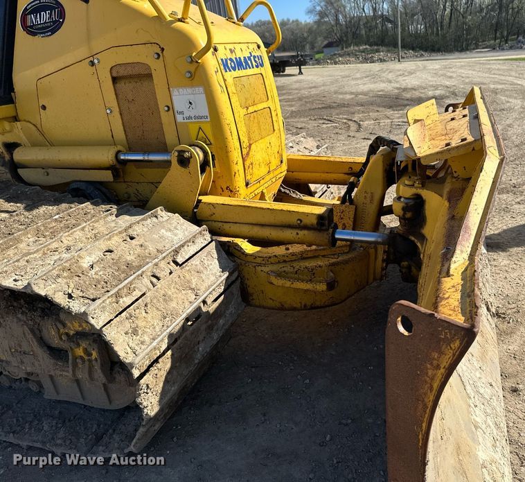 image for item EB2495 2008 Komatsu  D51PX-22 dozer