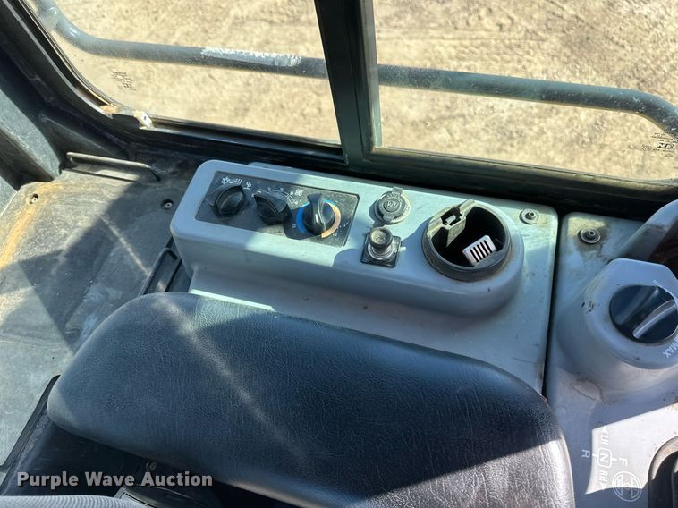 image for item EB2495 2008 Komatsu  D51PX-22 dozer