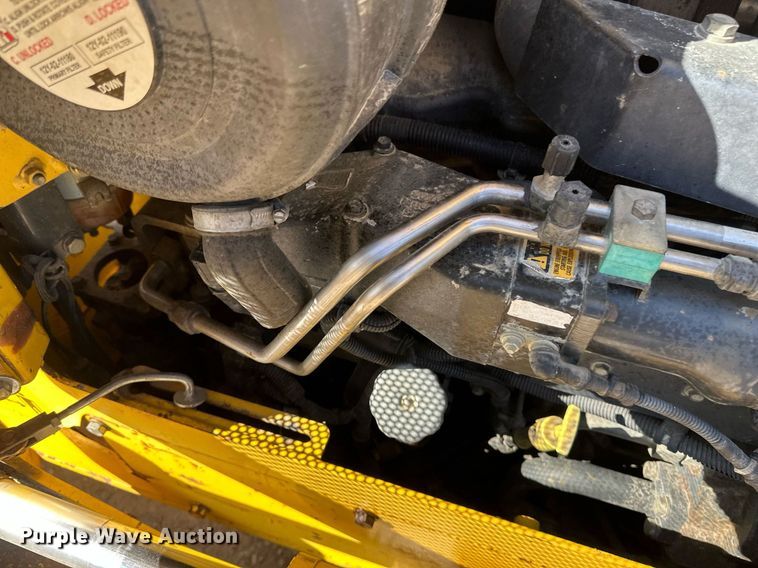 image for item EB2495 2008 Komatsu  D51PX-22 dozer