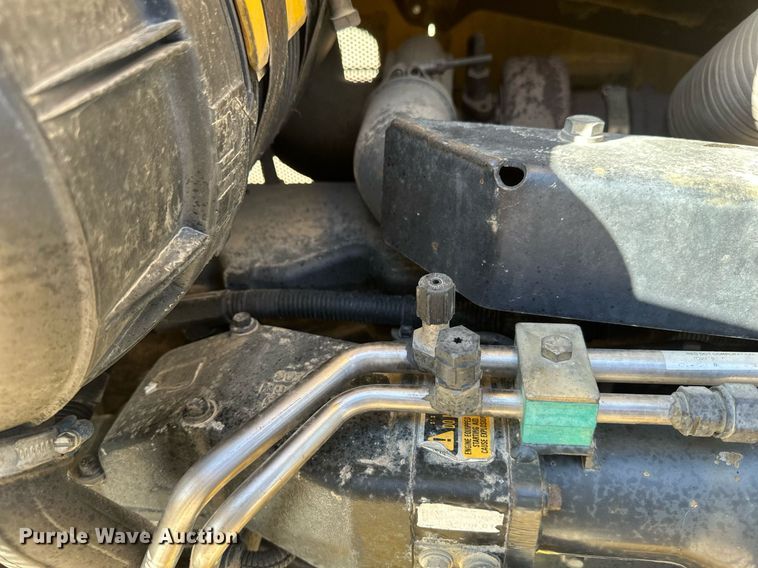 image for item EB2495 2008 Komatsu  D51PX-22 dozer