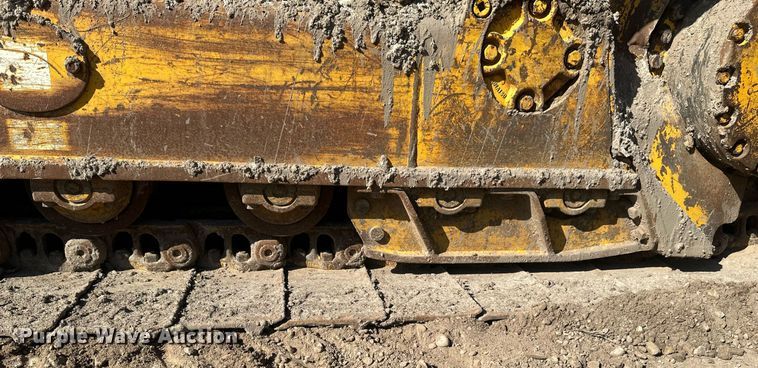 image for item EB2495 2008 Komatsu  D51PX-22 dozer