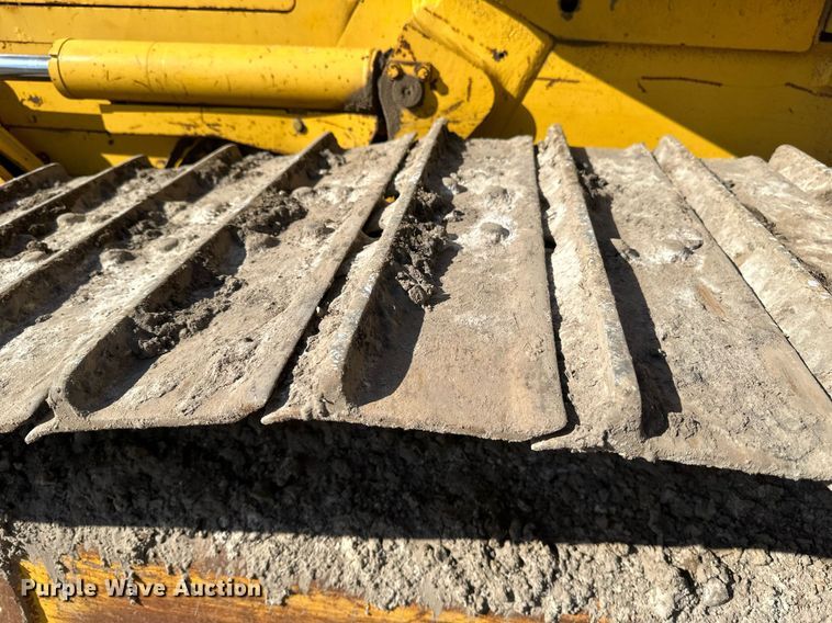 image for item EB2495 2008 Komatsu  D51PX-22 dozer