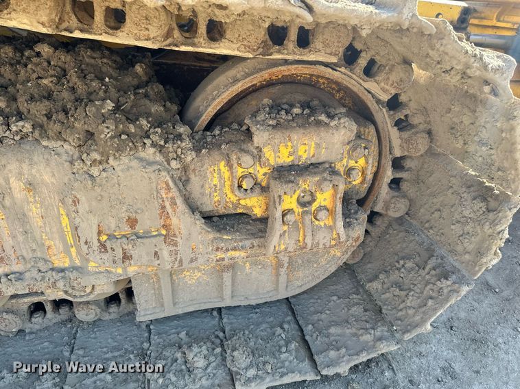 image for item EB2495 2008 Komatsu  D51PX-22 dozer
