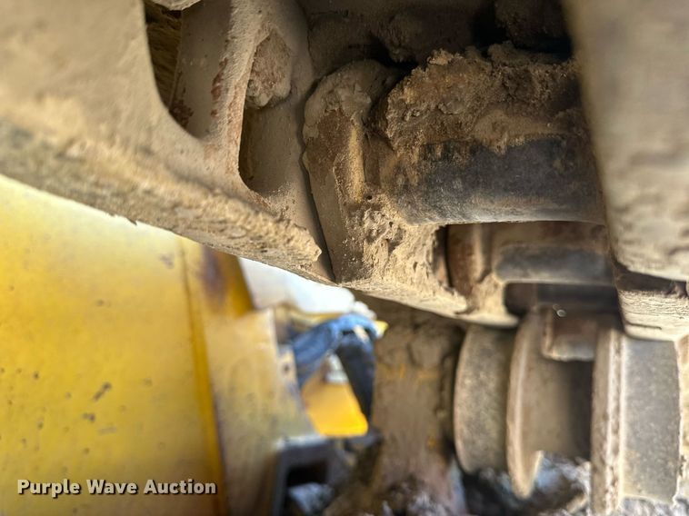 image for item EB2495 2008 Komatsu  D51PX-22 dozer