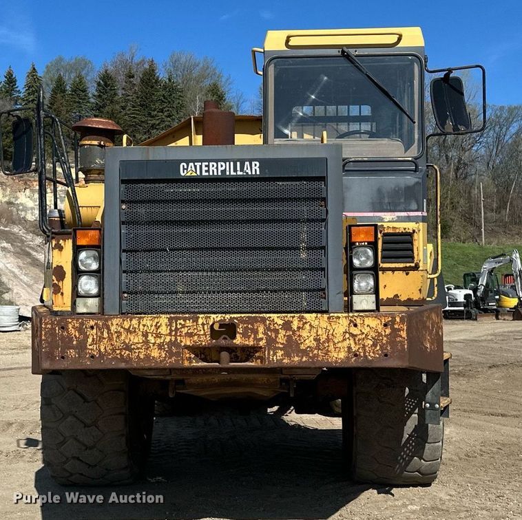image for item EB2497 1996 Caterpillar  D400E articulated haul truck