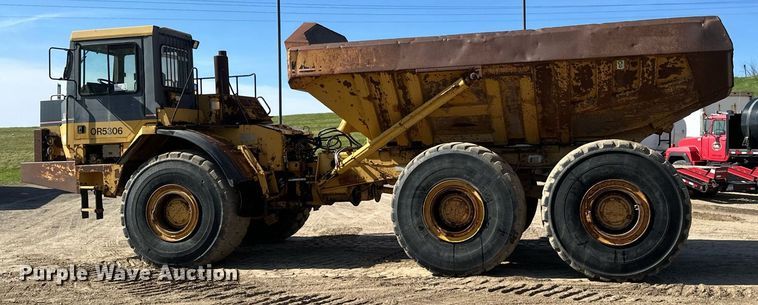 image for item EB2497 1996 Caterpillar  D400E articulated haul truck